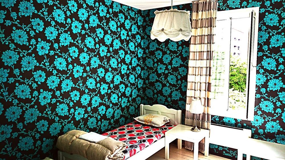 Yha Levitt Smart * Sofia